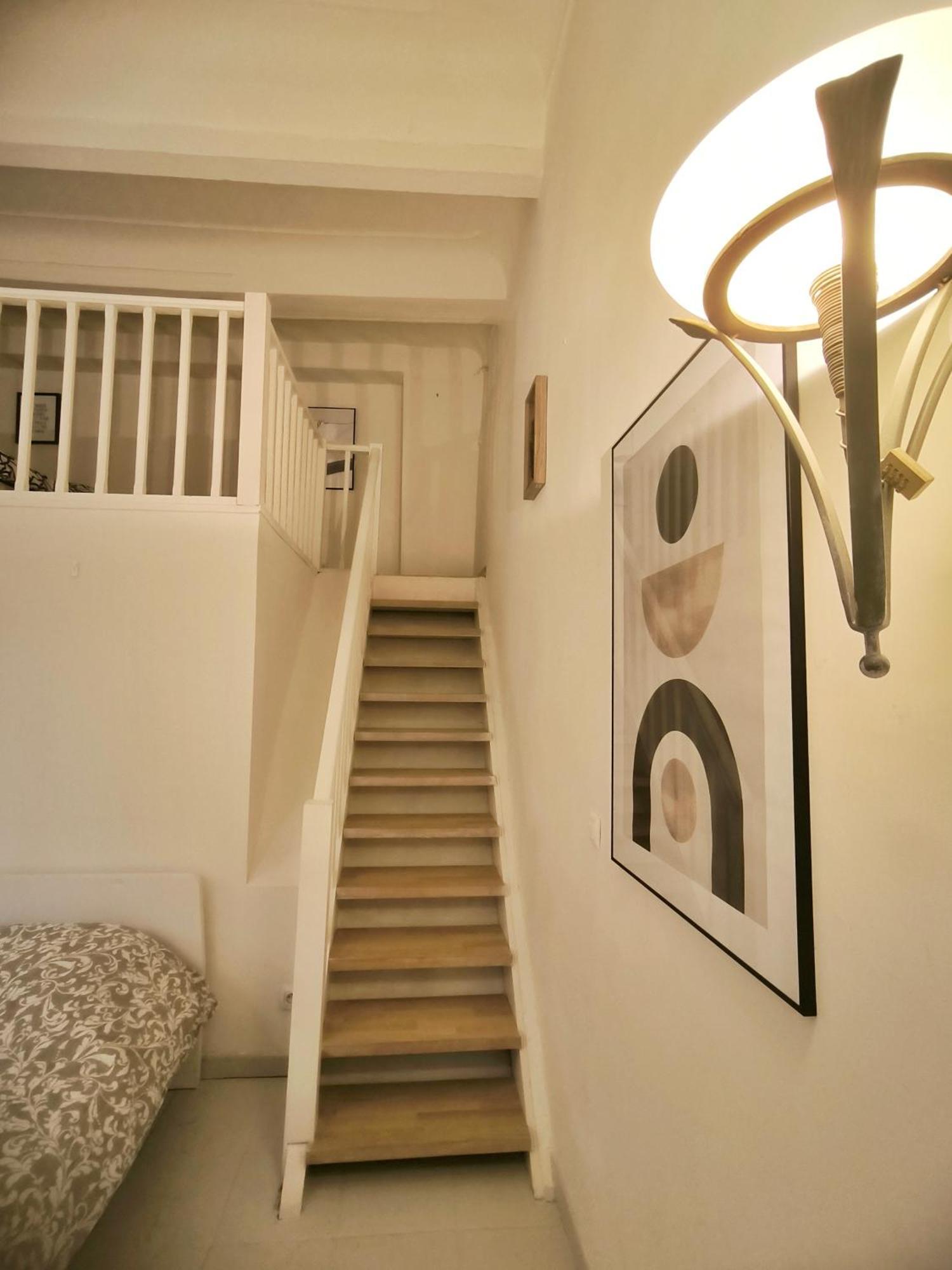 Superbe Appartement Avec Jardin Quart Mazarin Aix-en-Provence Luaran gambar